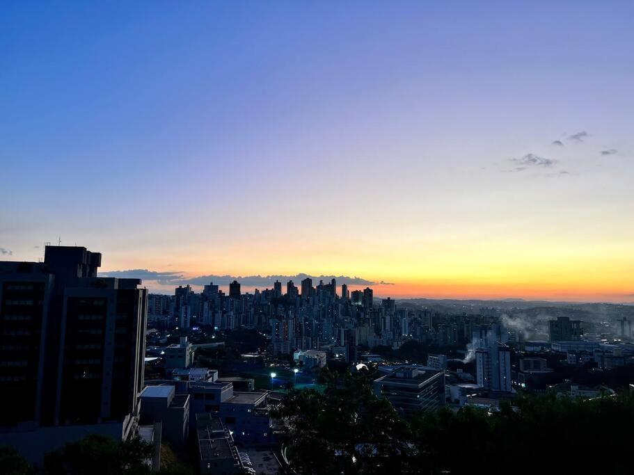Apartment Bh Com Vista Imbativel!